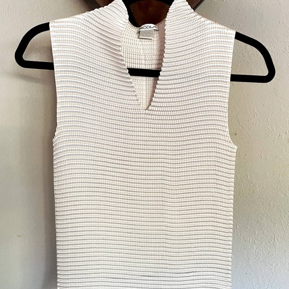 Nicola cream colored sleeveless stretch top
